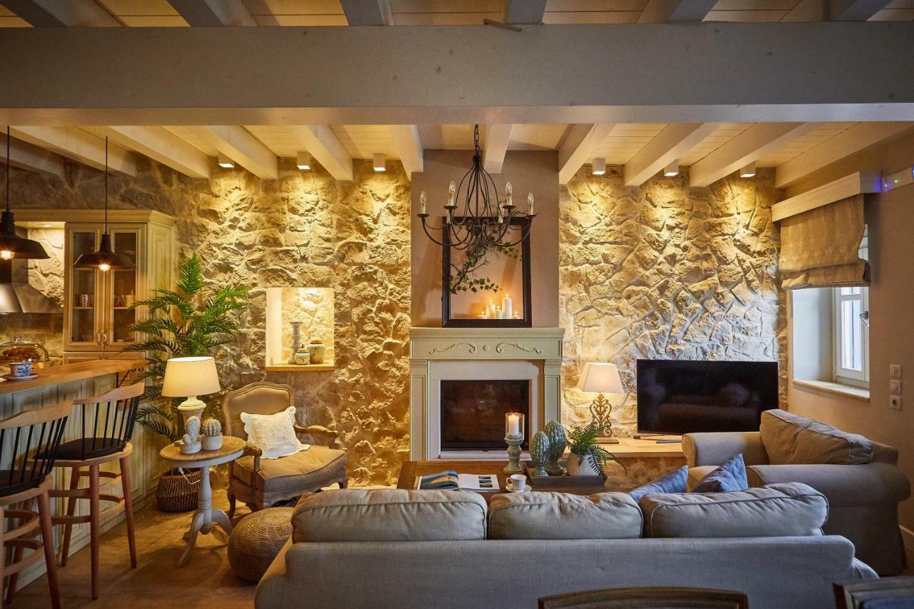 Lianelia Luxury Village House Argyrades Buitenkant foto