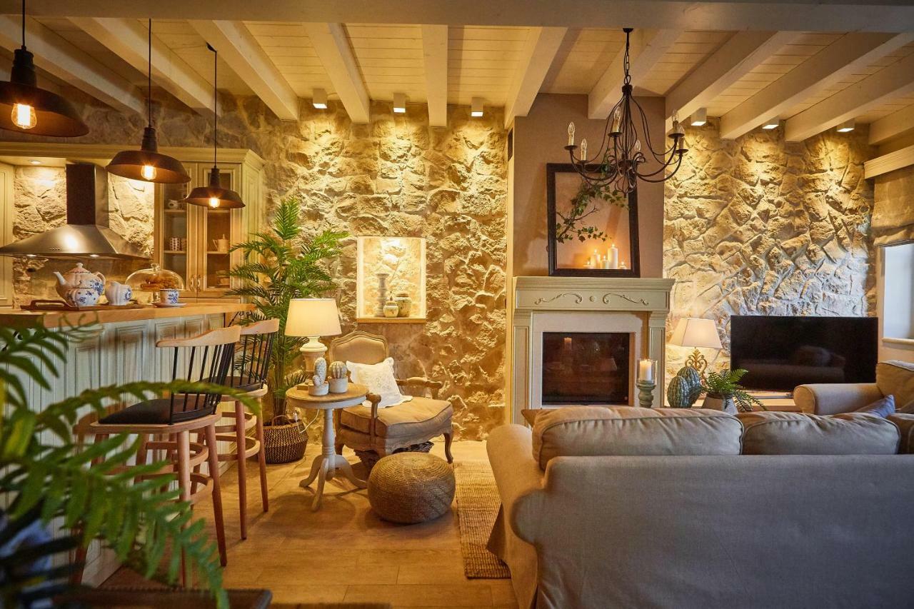 Lianelia Luxury Village House Argyrades Buitenkant foto